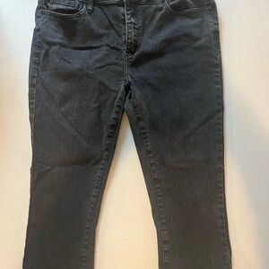 Judy Blue Capri Jeans Size 15/32 Black Wash – Like New – Stretch Denim